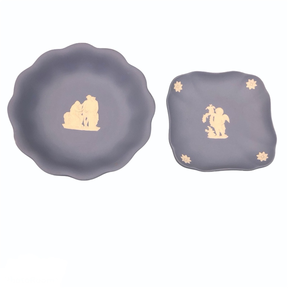 WEDGWOOD JASPERWARE BLUE TRINKET DISHES - SET OF 2